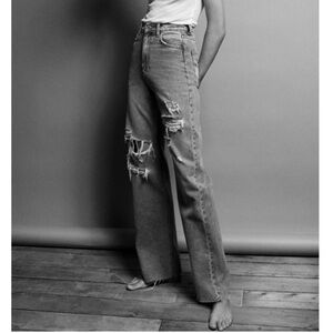 ZARA HIGH RISE STRAIGHT LEG 90S JEANS